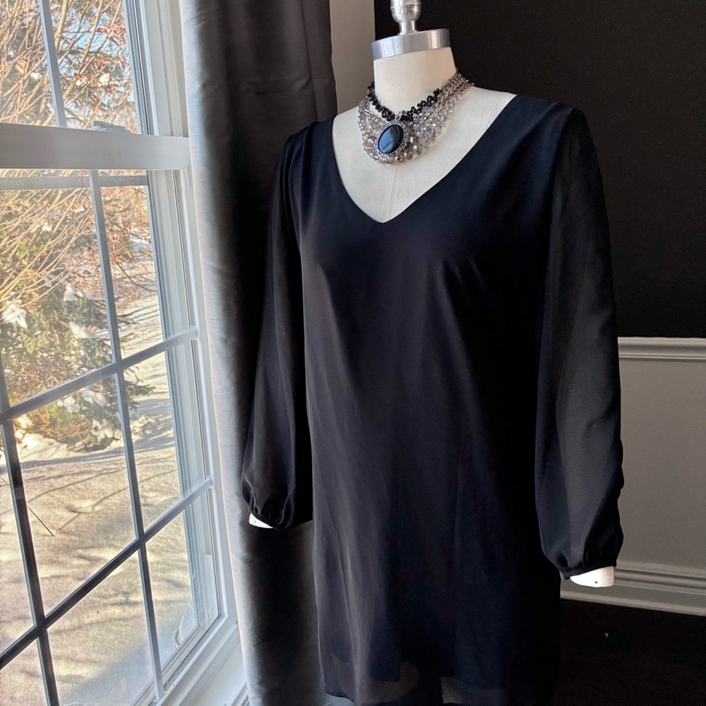 Black Lulus V-Neck Dress XL